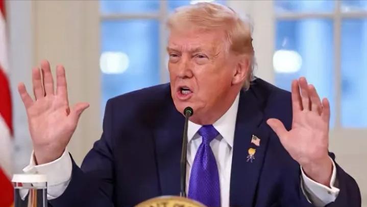 林肯号航母终于瞒不住了！8月9日，美国"亚伯拉罕·林肯"号航母上官兵的家属