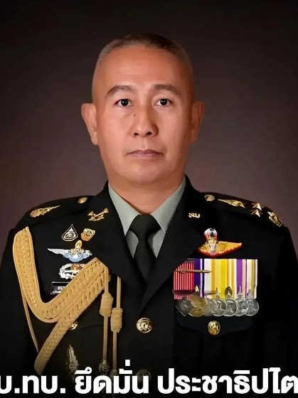 最新快讯泰国陆军发布声明。8月9日，泰国陆军发言人汶泰·苏瓦里在曼谷紧急召
