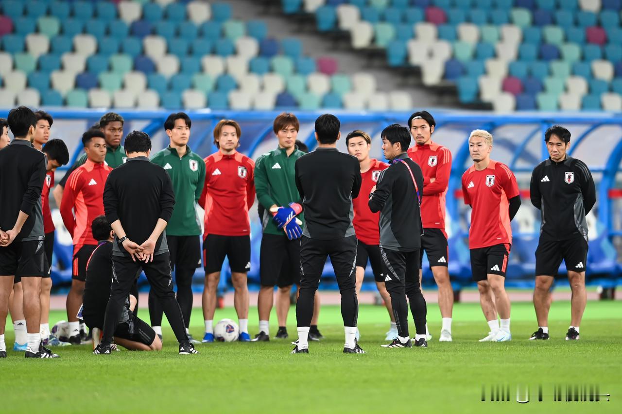 日韩澳球迷慌了吗？中国U17真的太猛了，7：0大胜印尼，主帅浮嶋敏绝对是最大