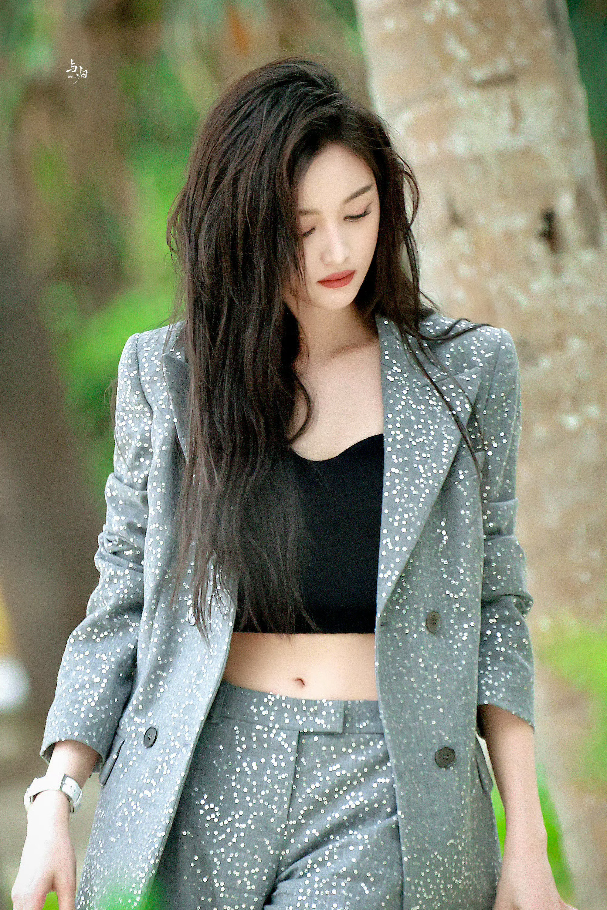 吴宣仪在复制粘贴的时代，你是手写的诗