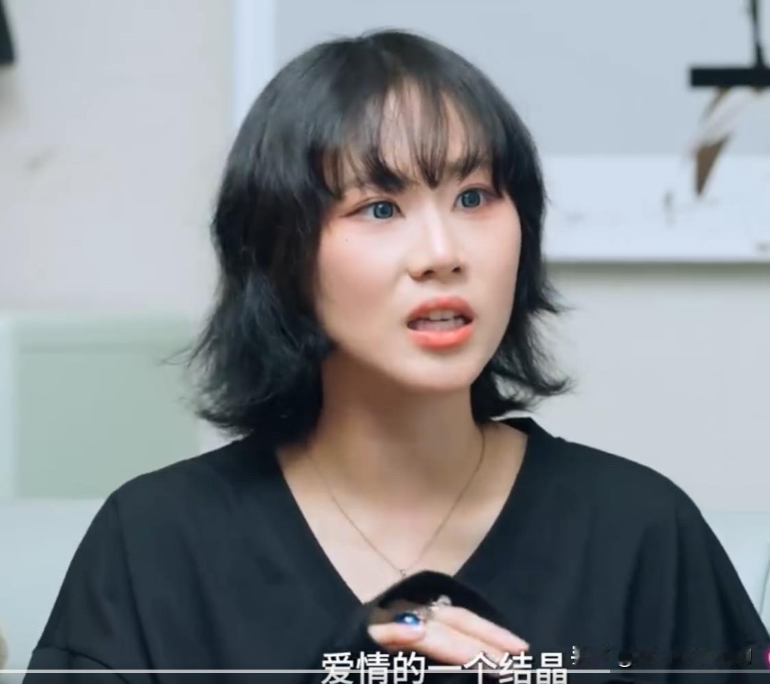 窦唯这一辈子最亏欠不是王菲，而是他和高原的女儿窦佳嫄。高原这辈子做的最离谱的事，