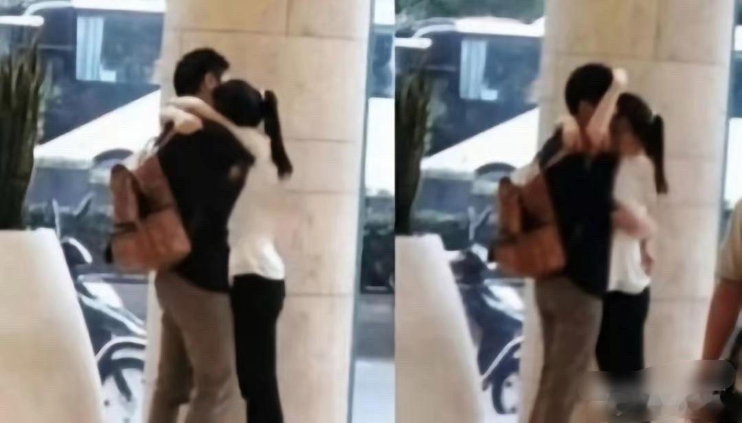 当年是章泽天追的刘强东吧！他们约会那会奶茶妹妹真的好主动