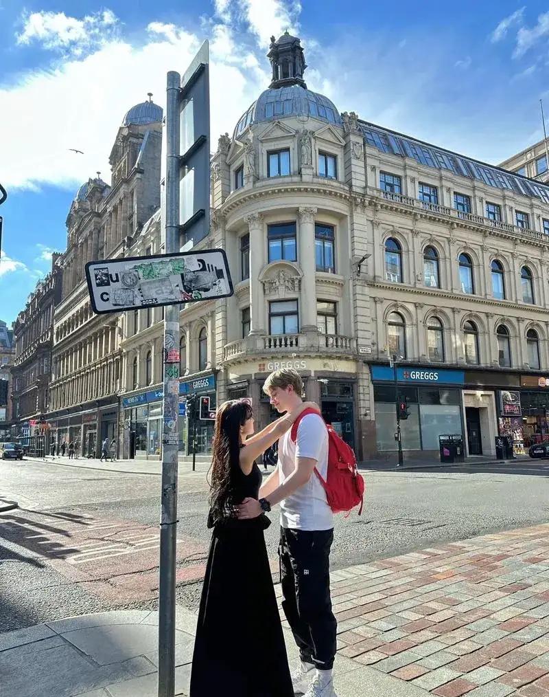 西安跨国恋碎一地！女大学生恋上埃及留学生谈婚论嫁时男方索车写名：不买就散！