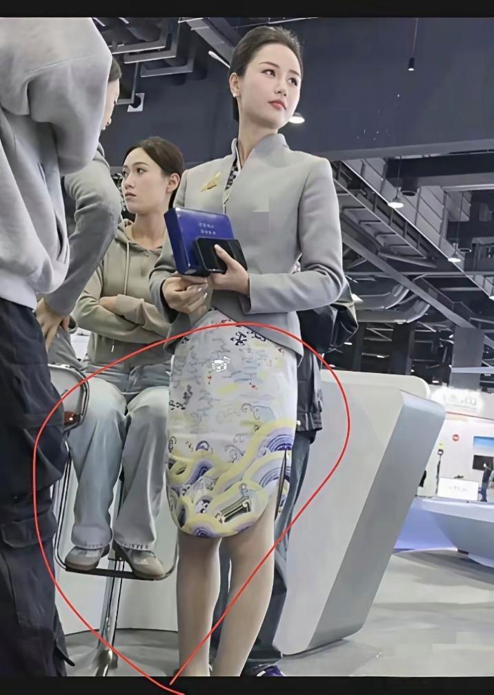 事实证明，裙子就是比裤子好看啊！不接受反驳！