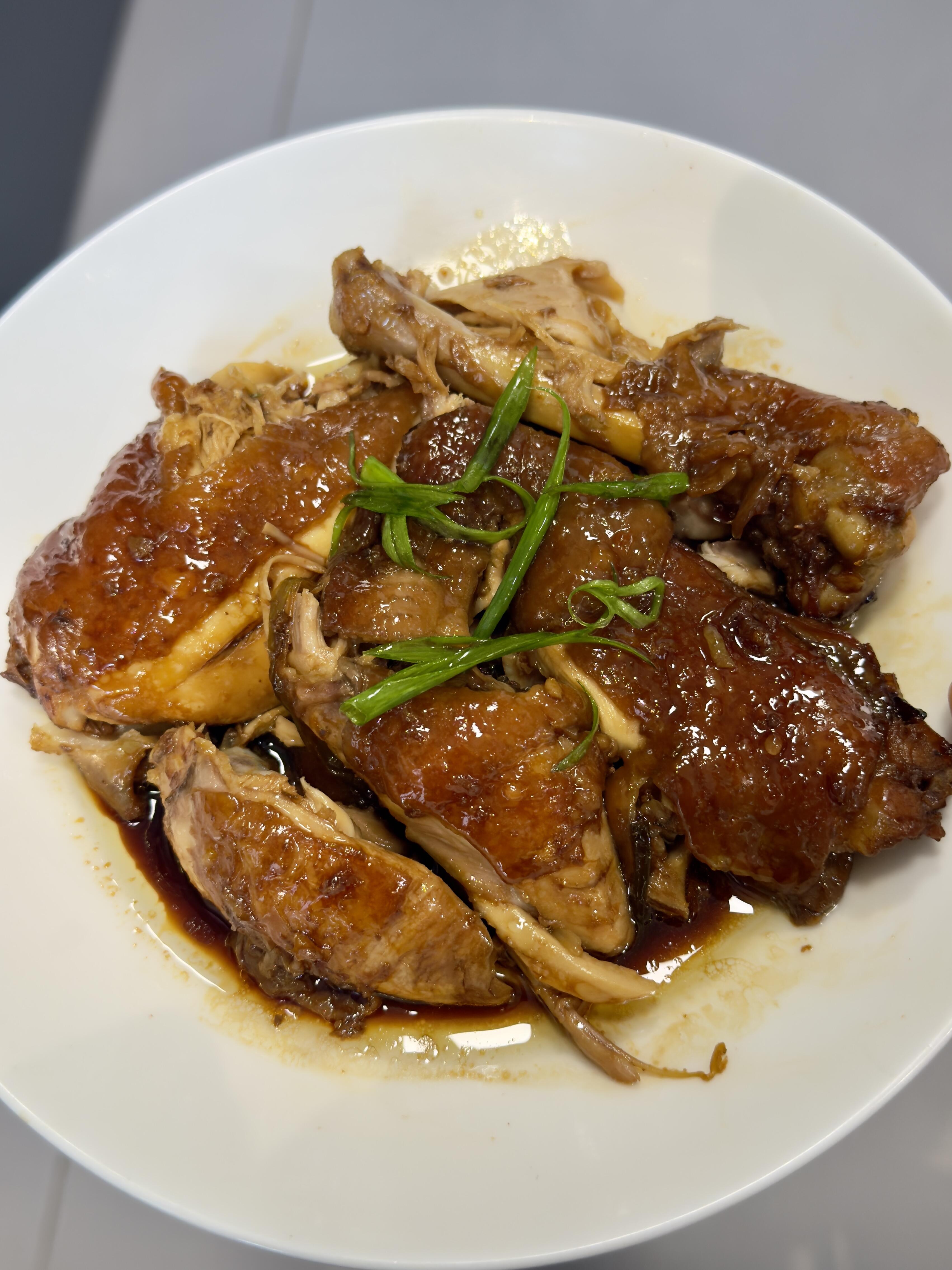 电饭煲豉油鸡｜简单快手，鲜嫩不柴巨下饭吹爆这道电饭煲豉油鸡！不用复杂操作，就能