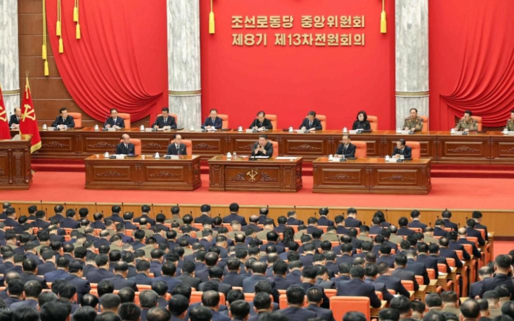 朝鲜正在发生前所未有重大变化，首提“金正恩主义”。从《劳动新闻》12月10