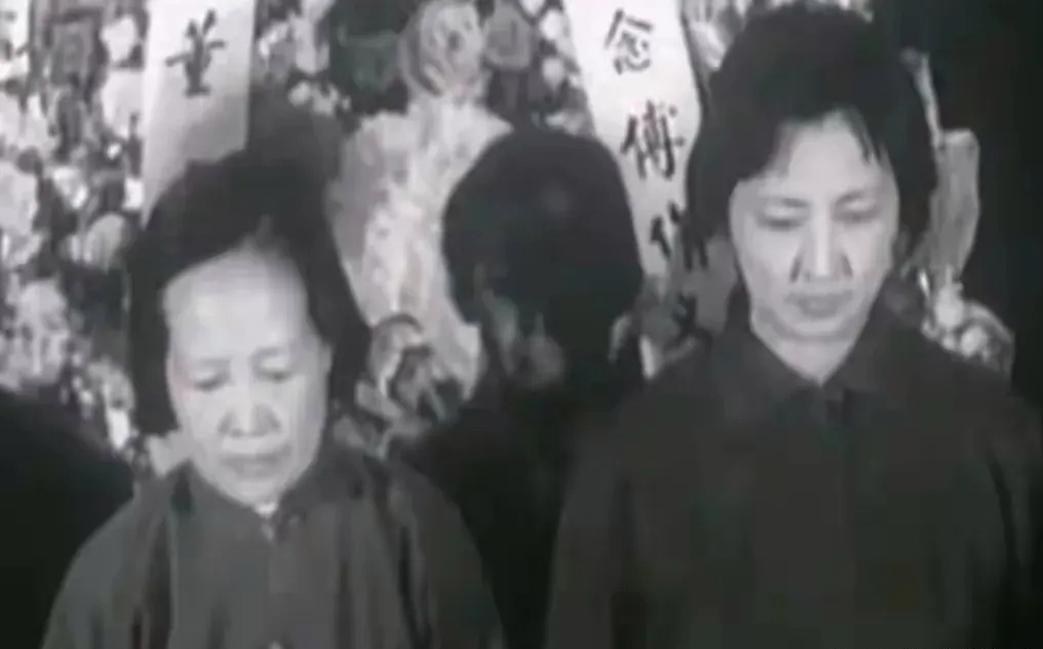 1974年4月19日，北京。一个78岁的老人在这里走完了最后一程。送别的人很多。