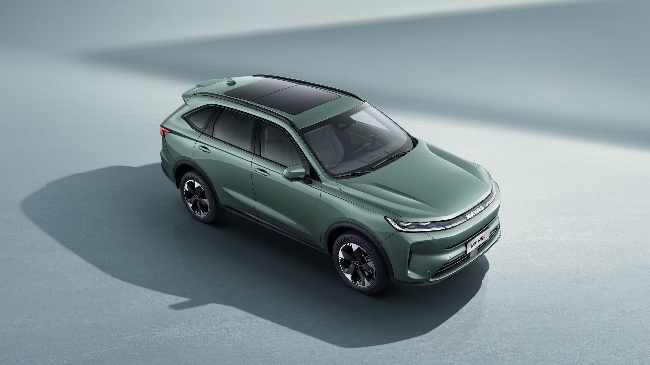哈弗H6L正式上市，只需要10.39万就能买中型大五座SUV，而且还是2.0T