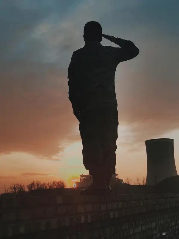 兵哥哥们的自律性那简直绝了！武警长沙支队某中队开展每日“自律”打卡活动，让自律成