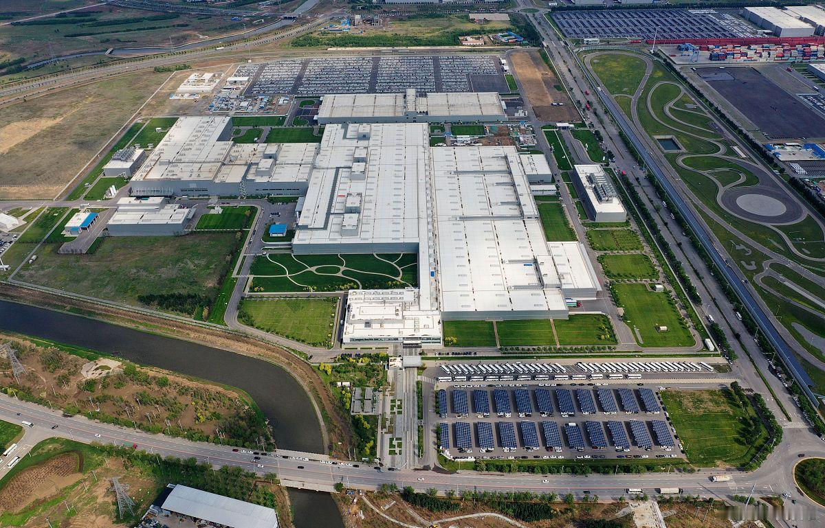 暴雪严寒中的美国普通居民用电的困境，电力价格的暴涨，就国家法律沦为各方资本获得利