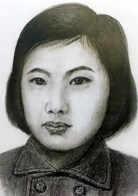 1943年，日军大扫荡，23岁女区长王光为掩护百姓突围，不幸被日军俘虏，鬼子施暴