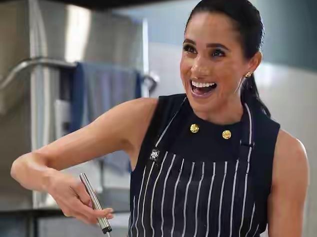 哈里和梅根的作秀，这一次居然没有成功，为何？因为所有的人，不愿意再买他们的账！