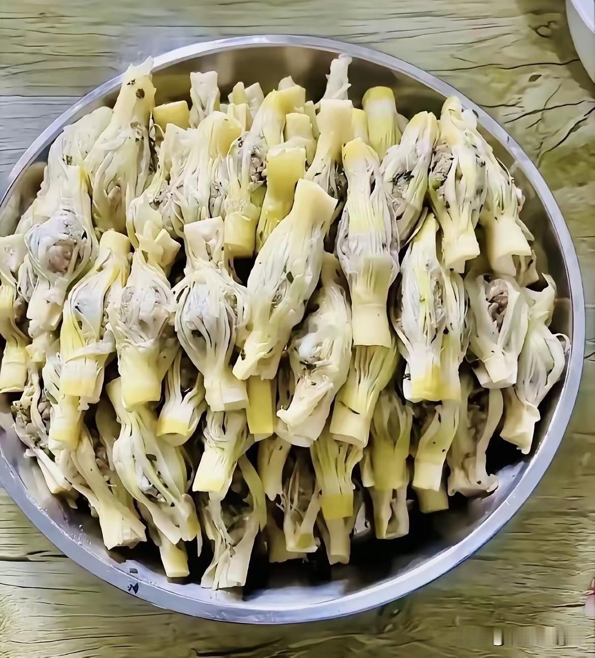 我还以为是鸭头呢[捂脸哭]
