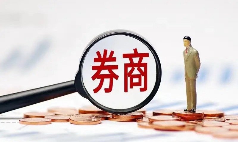 券商板块的主升浪，我觉得还得耐心等一等，快的话，到9月份，慢的话，今年都没戏。市