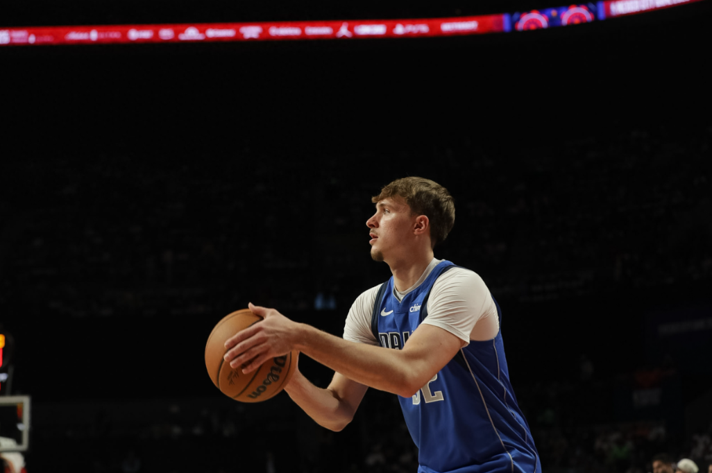 NBA常规赛，独行侠99-101不敌鹈鹕。《体坛周报》记者季孟年更新社媒写道：