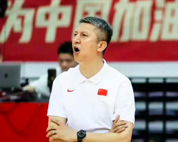 郭士强真正一炮走红，亚洲杯只是开始:为什么这么说呢？郭士强执教的中国男篮在沙特一
