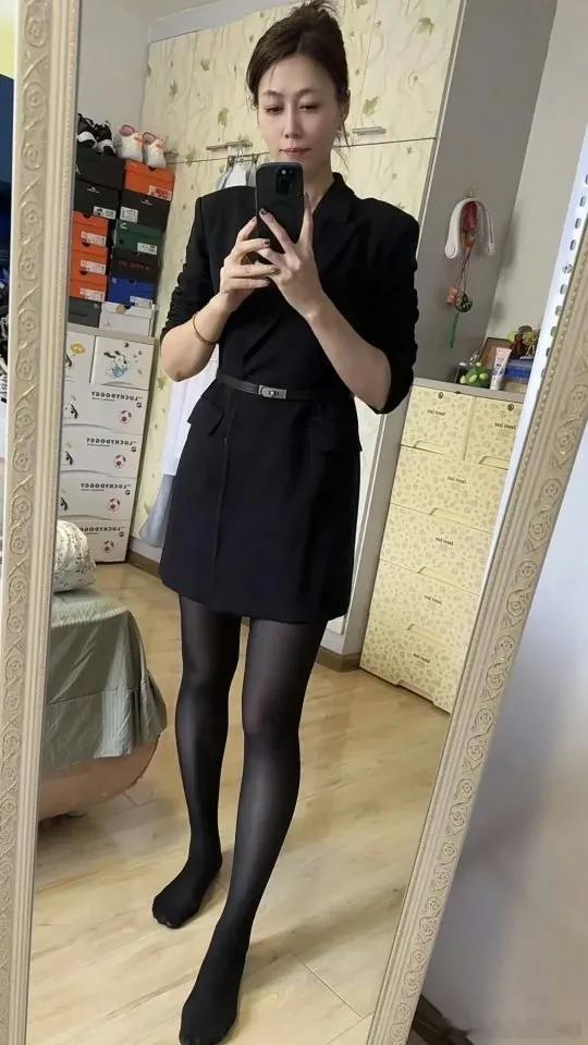 穿搭时尚穿搭今天穿什么ootd黑色套装太休闲了吧