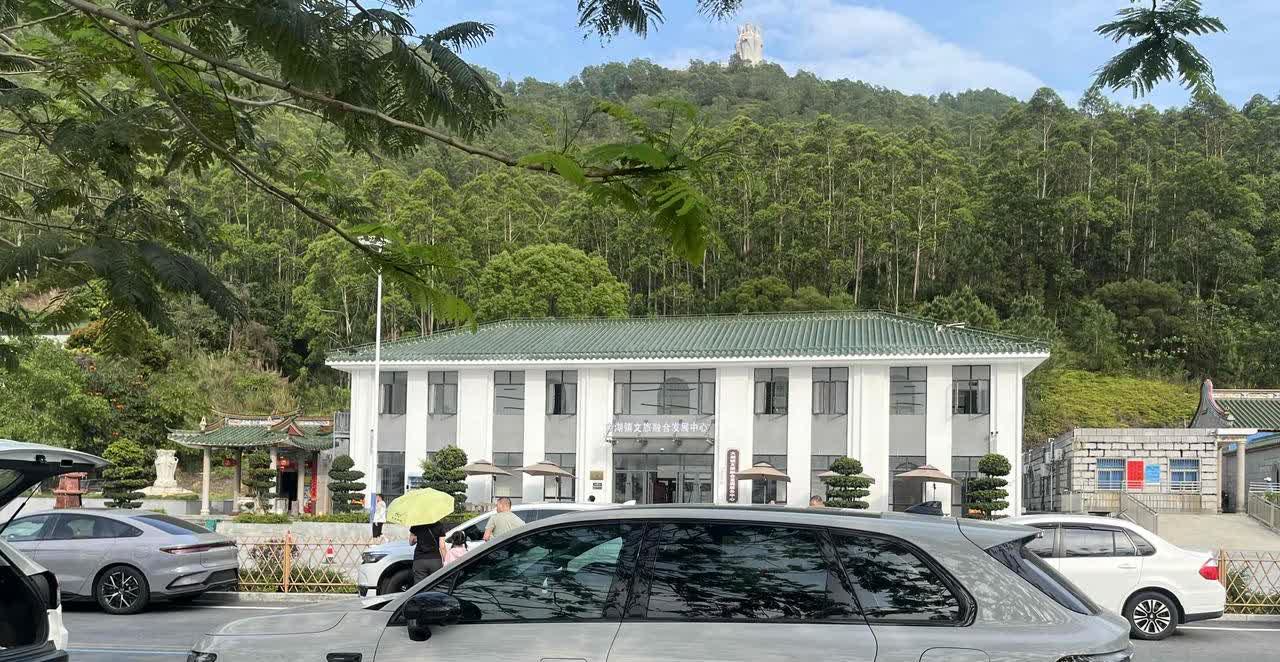 2026款零跑C10又又又上新了~26款零跑C10准备上市了，作为