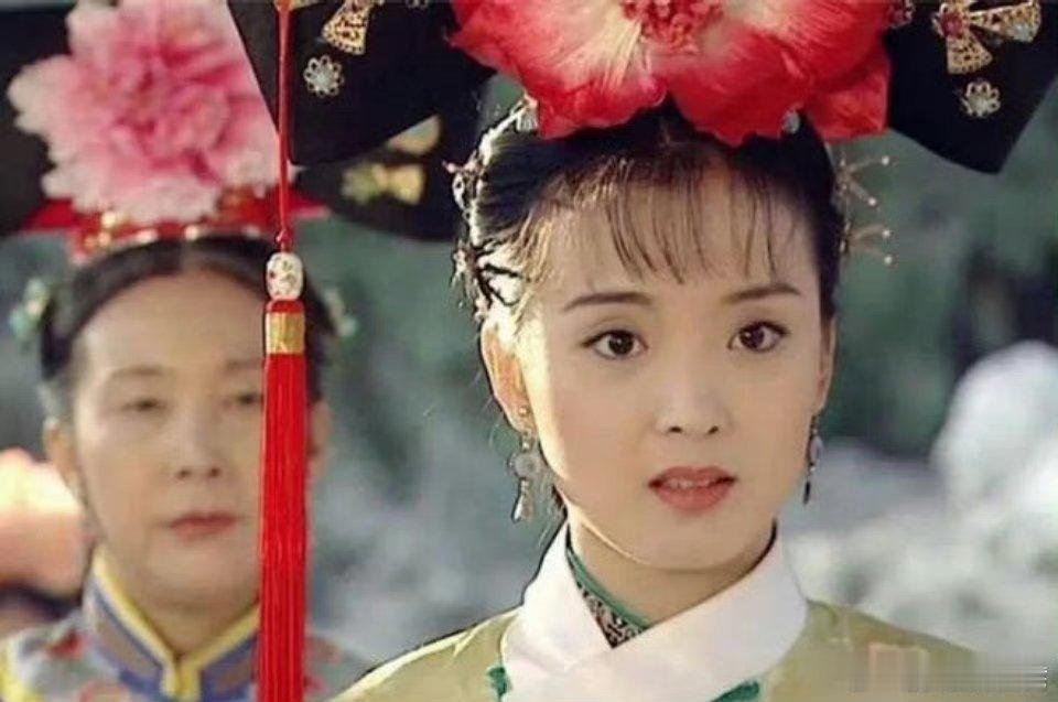 同样是空气刘海，为什么还珠格格第三部的晴儿远不如第二部的漂亮？​​​​