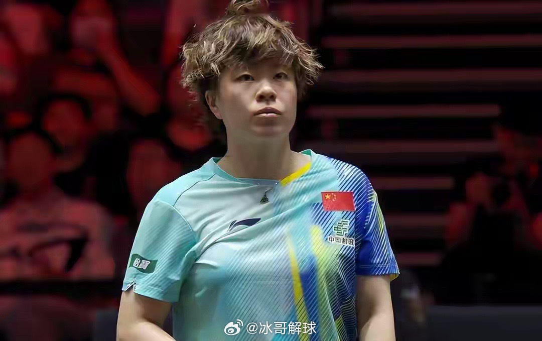 WTT新加坡大满贯女单赛场，德国选手温特延续良好状态，以4-2战胜王艺迪晋级四强