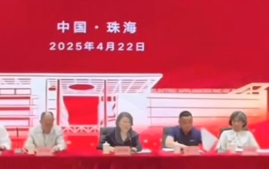 很多人抓着董明珠的话不放，还以为他们有多正义呢？去翻翻他们的说过的话，你会发现，