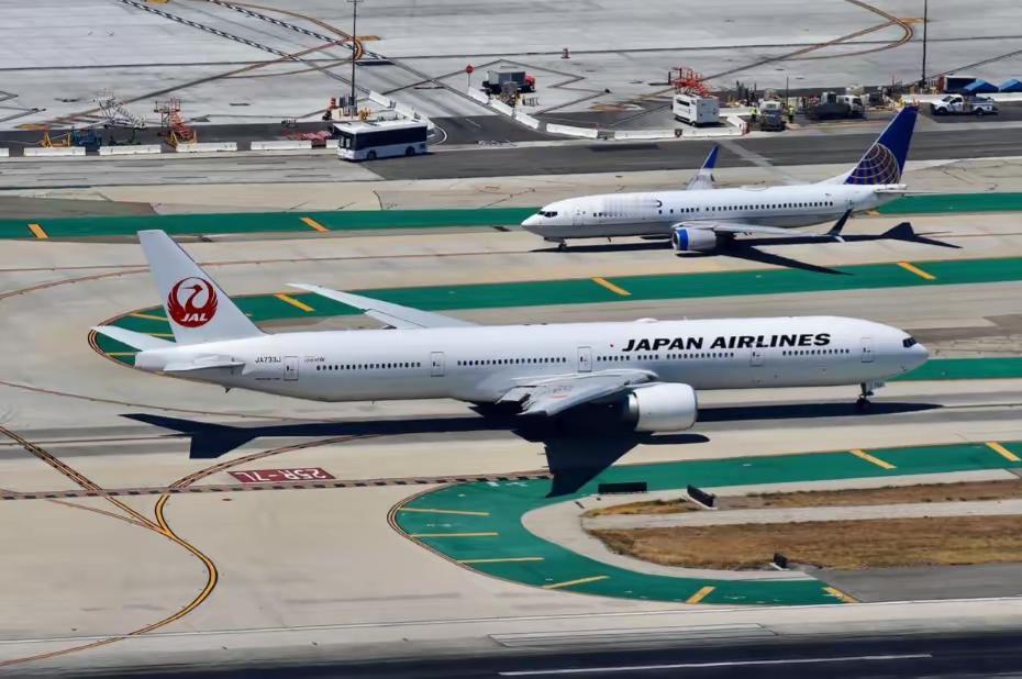 有人提出建议：中国可以参考俄罗斯的做法，不允许日本民航飞机过境中国领空。如此一来