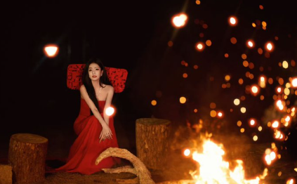 新年第一天就火速解锁新品牌？白鹿这高定KPI冲得比我的新年计划还猛！第54套了，