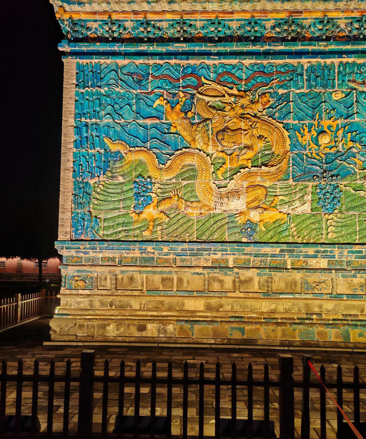 一碗面、一座城、一个人！大同的旅程行将告一段落，终于可以静下来写一点文字，也可以