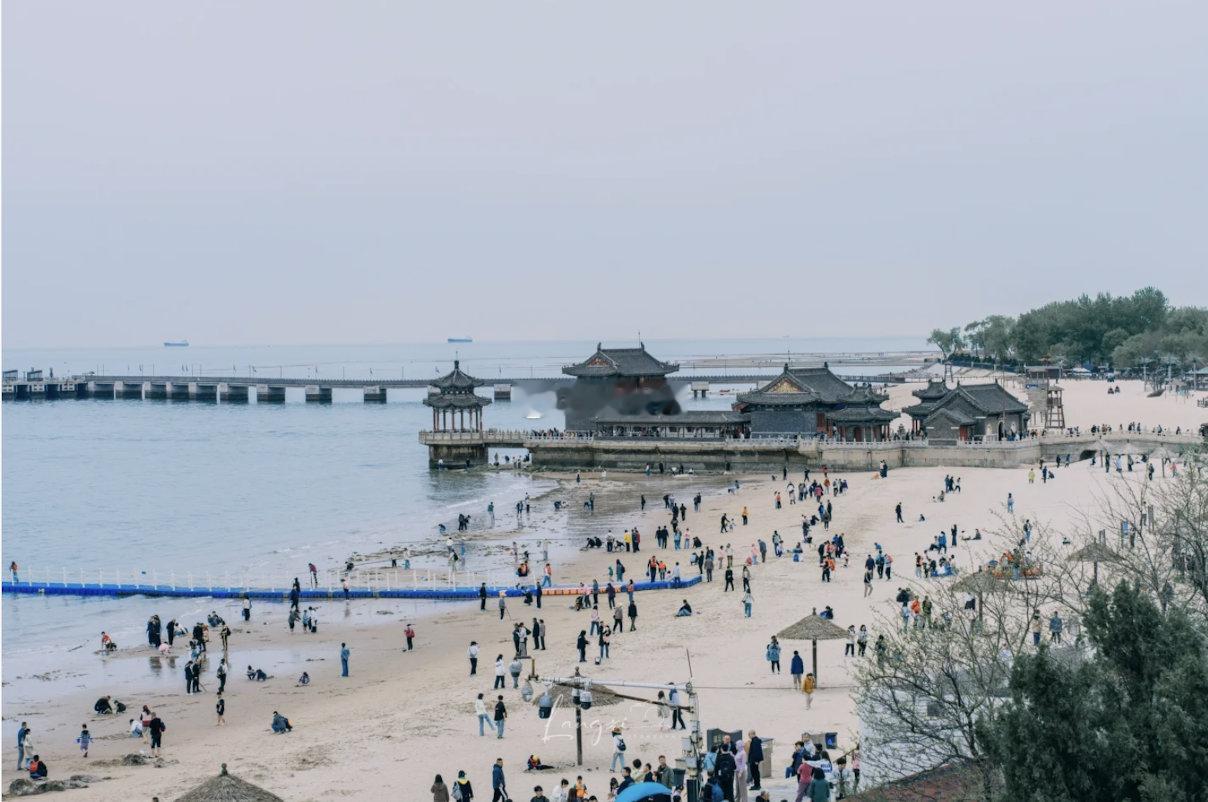 海里怎么修长城想到把长城修到海里的一定是天才明代《永平府志》记载：“城入海石为