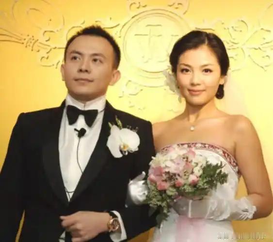 2008年，王珂巨亏了4个亿，刘涛找到秦海璐，我走投无路了，你能借我点钱吗？秦海