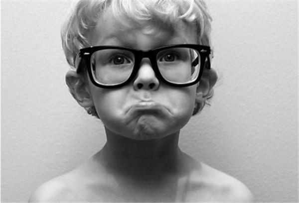 孩子总是用赖赖唧唧的声音说话, 家长可以这样对待!