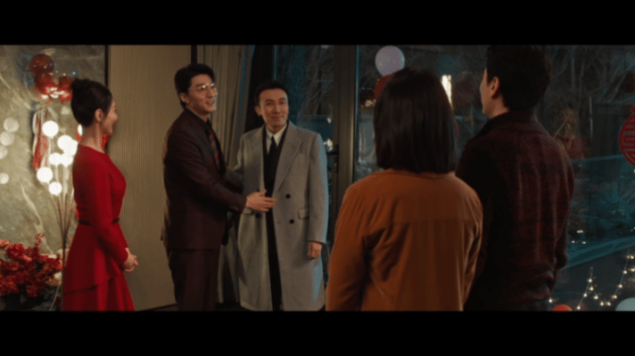 以法之名陈胜龙把反派俩字写脸上了《以法之名》都在猜谁是反派的时候，陈胜龙把反派