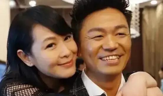 2008年，刘若英开演唱会，想邀请王宝强做嘉宾。没想到，王宝强拒绝地说：“我在拍