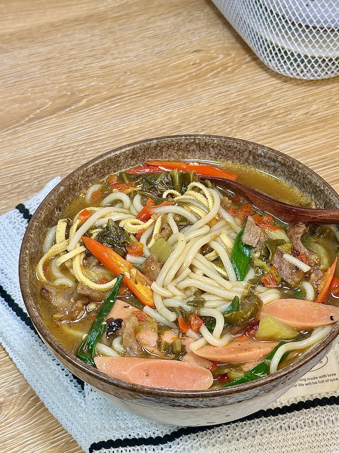 酸辣过瘾的酸菜肉丝粉🍜