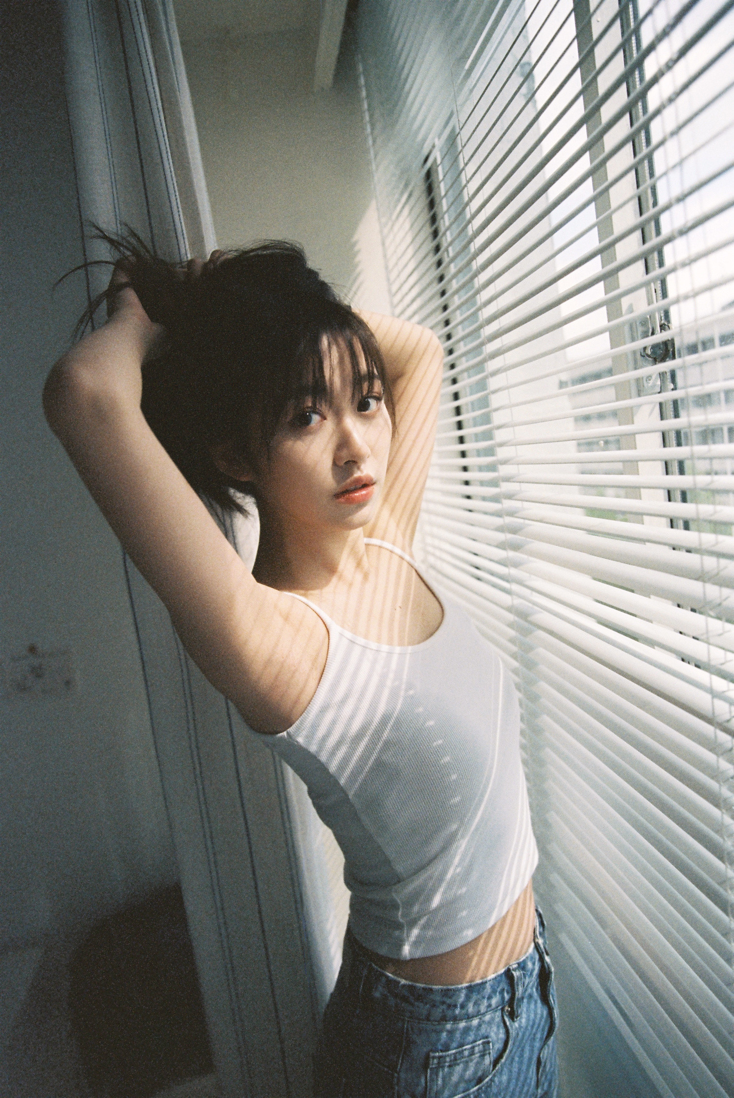 杨肸子慵懒写真