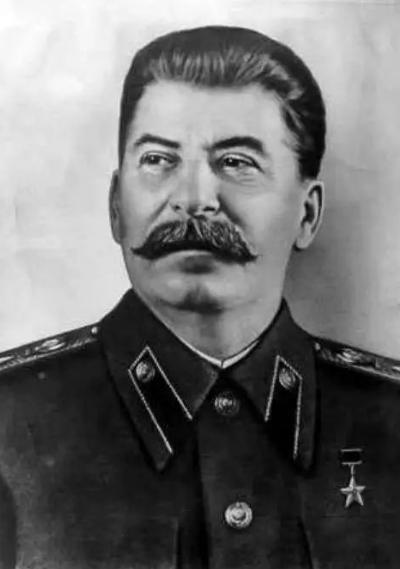 斯大林到底可怕到何种程度？说句实话，人类史上几乎没有第二个领袖，能像他那样，对同