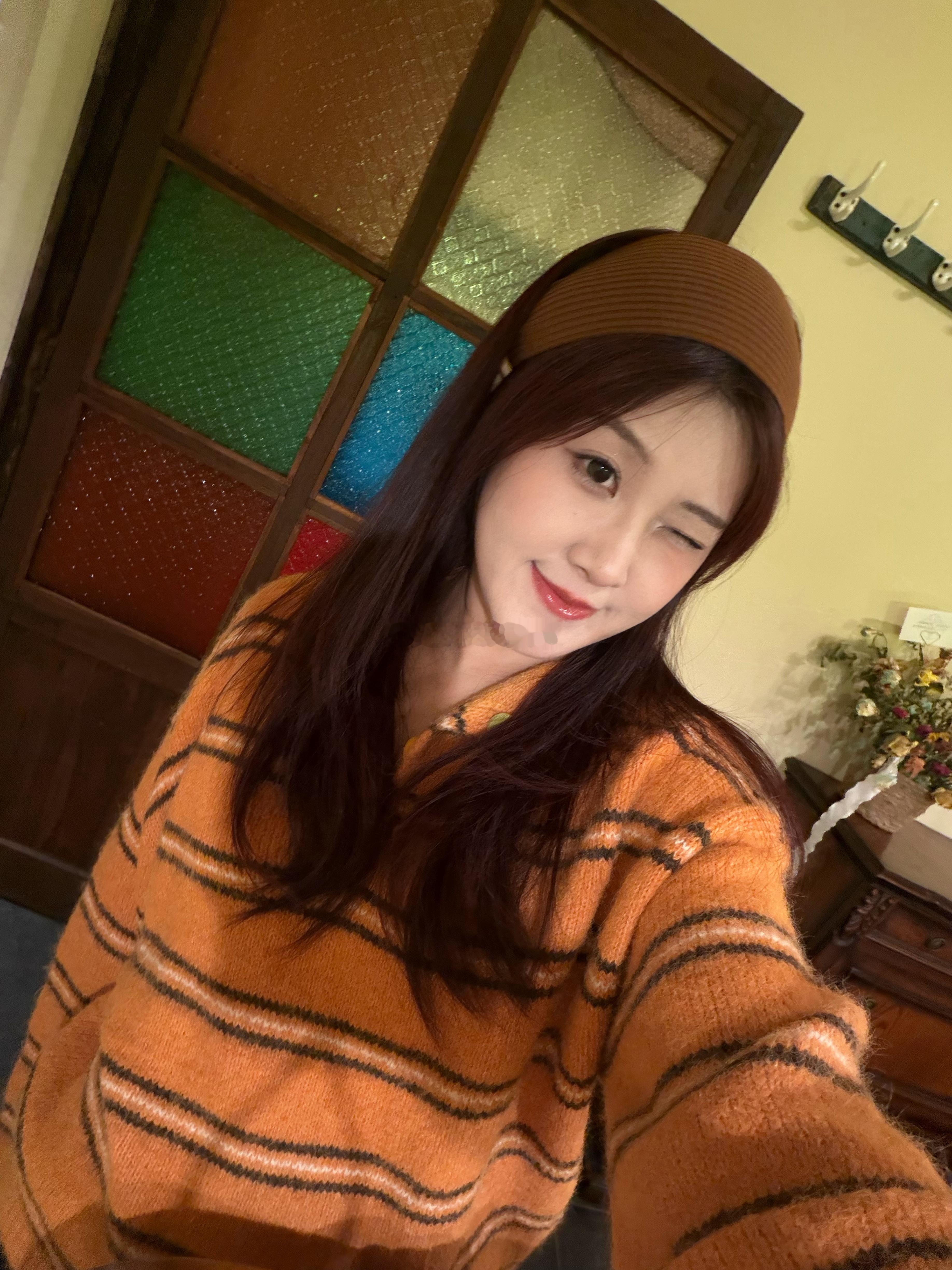 最近的日常上班在店里看孩子