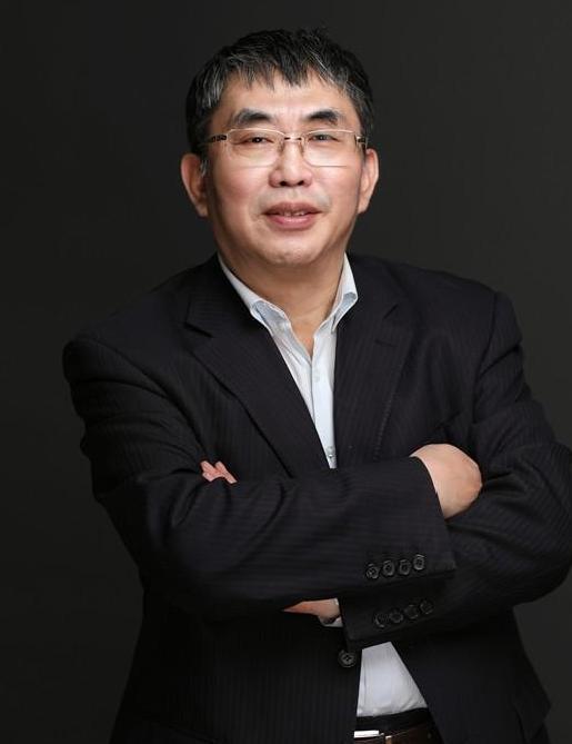 你发现没？像小说里的人物，聂卫平真实生活反差也太大了。我这老围棋迷说两三件最抓