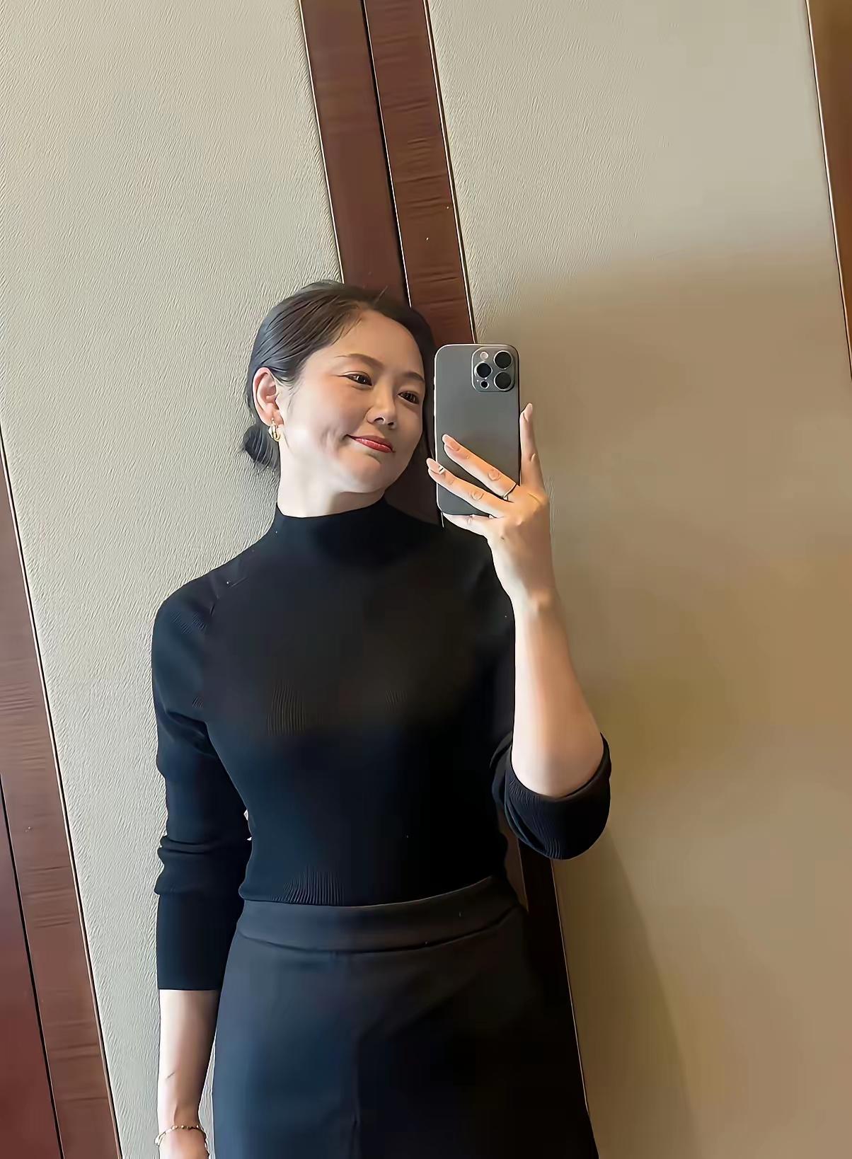 一个女人最美的状态应该40岁！这个年纪的女人才是一生中最漂亮，最成熟，最骄傲的阶