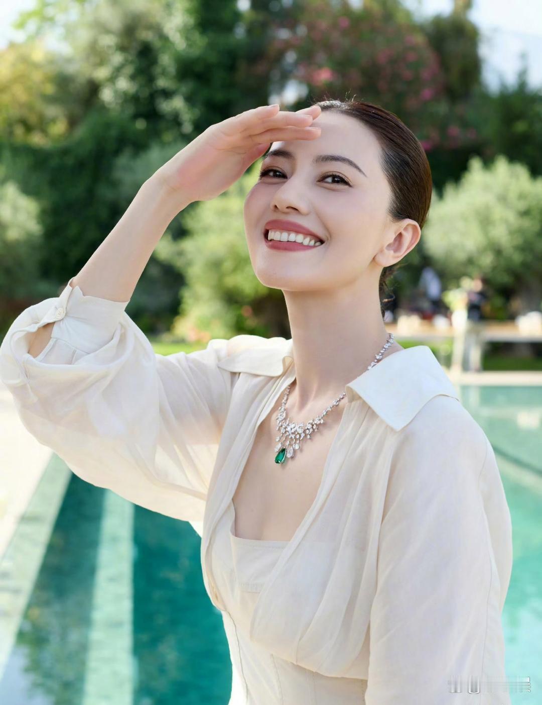 原来高圆圆才是贴头皮发型的女神啊！​​​