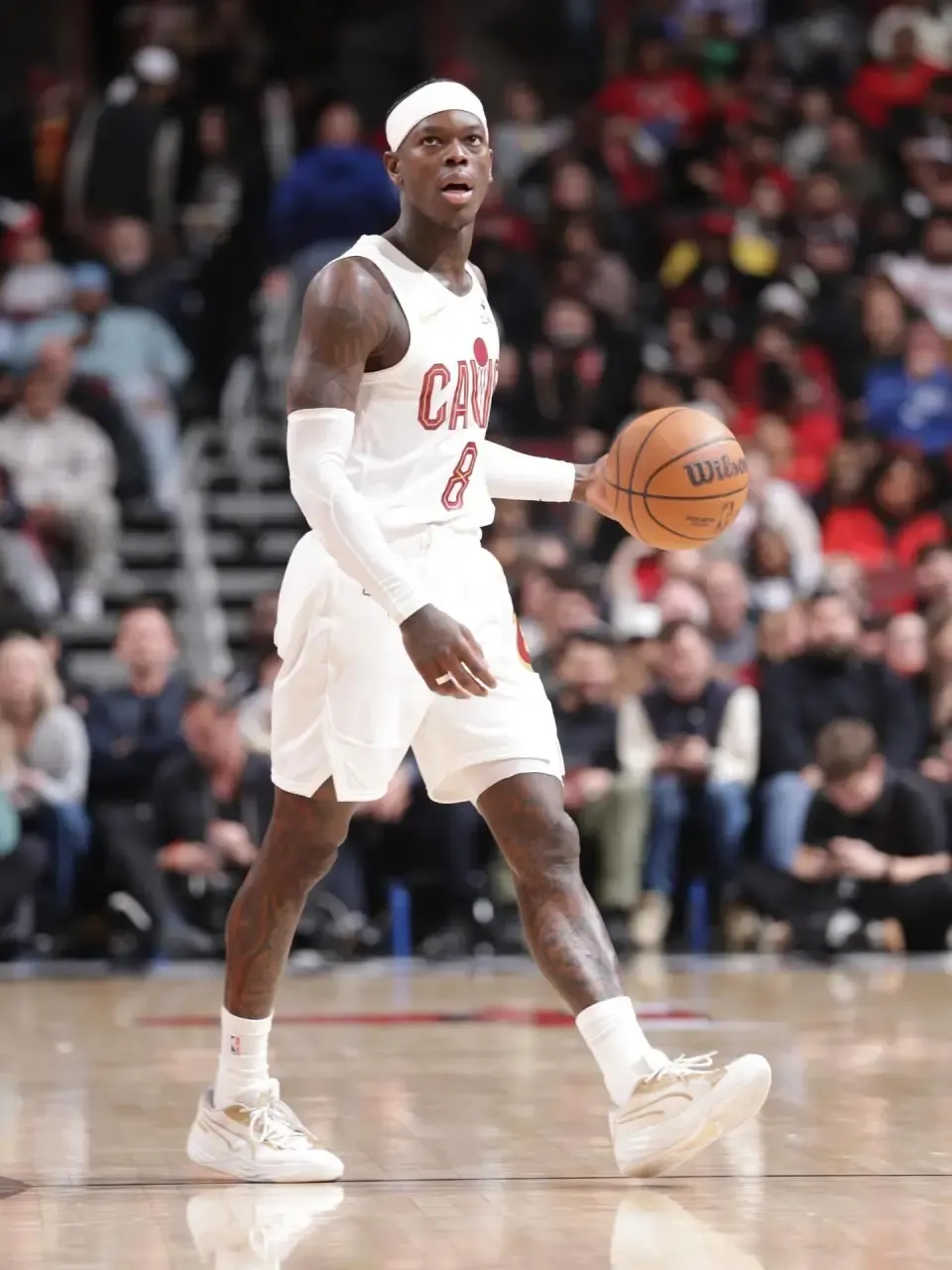 骑士交易的第一刀～施罗德根据文胖子ESPN报道，骑士的交易第一刀就是施罗德，