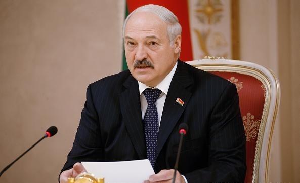 我发现还有小伙伴不明白工业克苏鲁到底是什么？打个比方：中国：买方便面送白钢碗