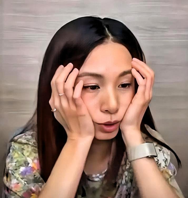 这么多年，田馥甄始终没给过一个正面清楚的回应。她心里应该清楚自己为什么被内地