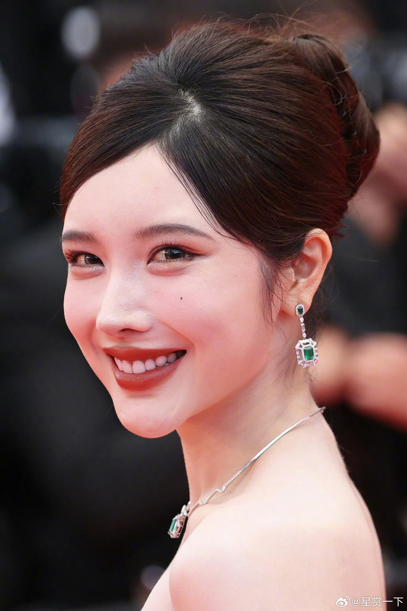 戴燕妮戛纳红毯生图​​​