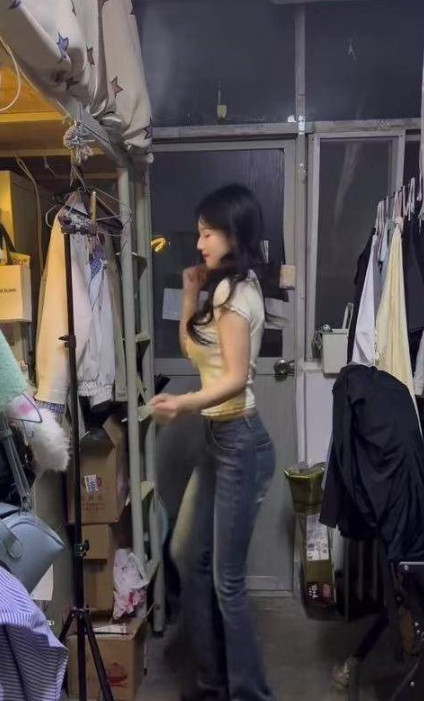 大学宿舍的一幕，真是让人意想不到。