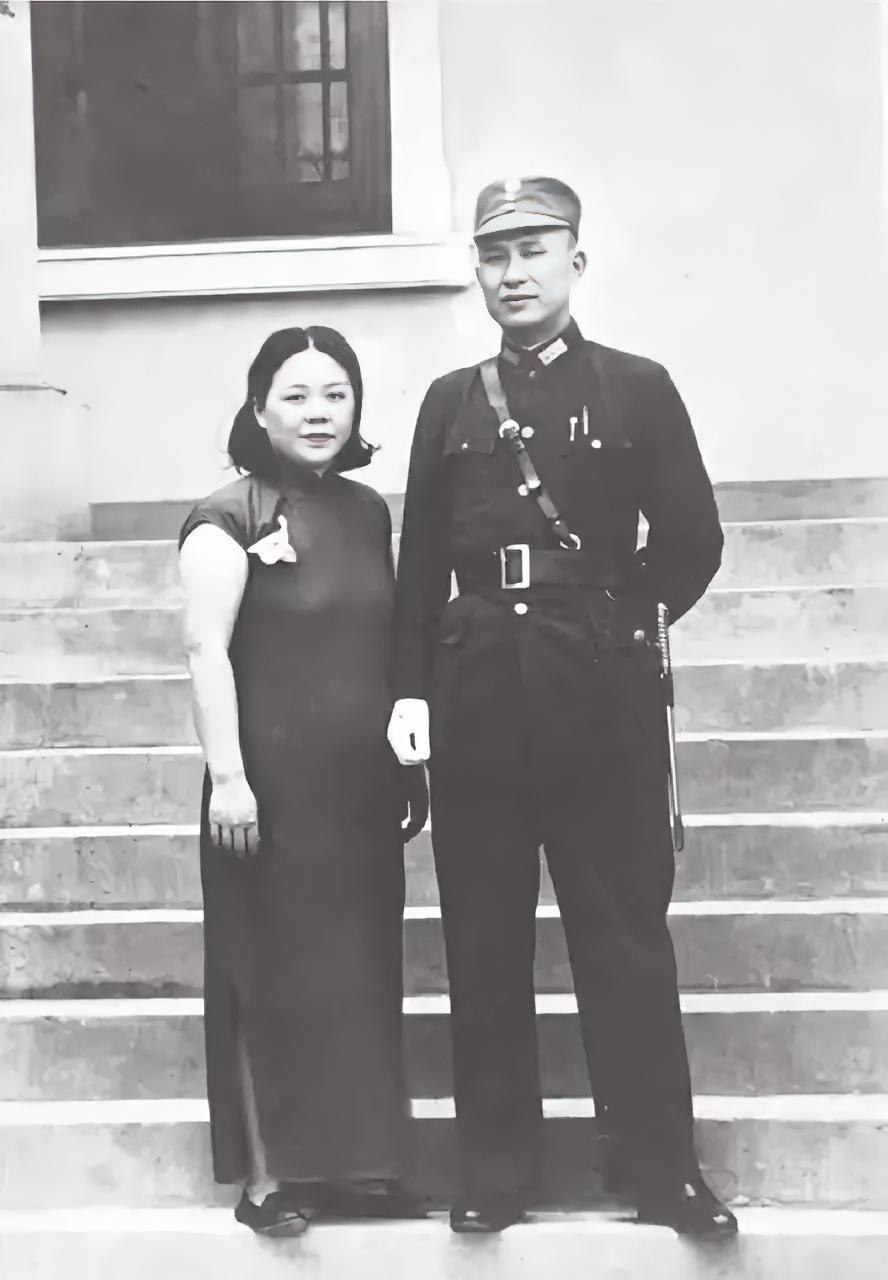 1930年，白崇禧出差时找了一个情妇，白妻逼着他斩断孽缘，可情妇已经生有一子要如