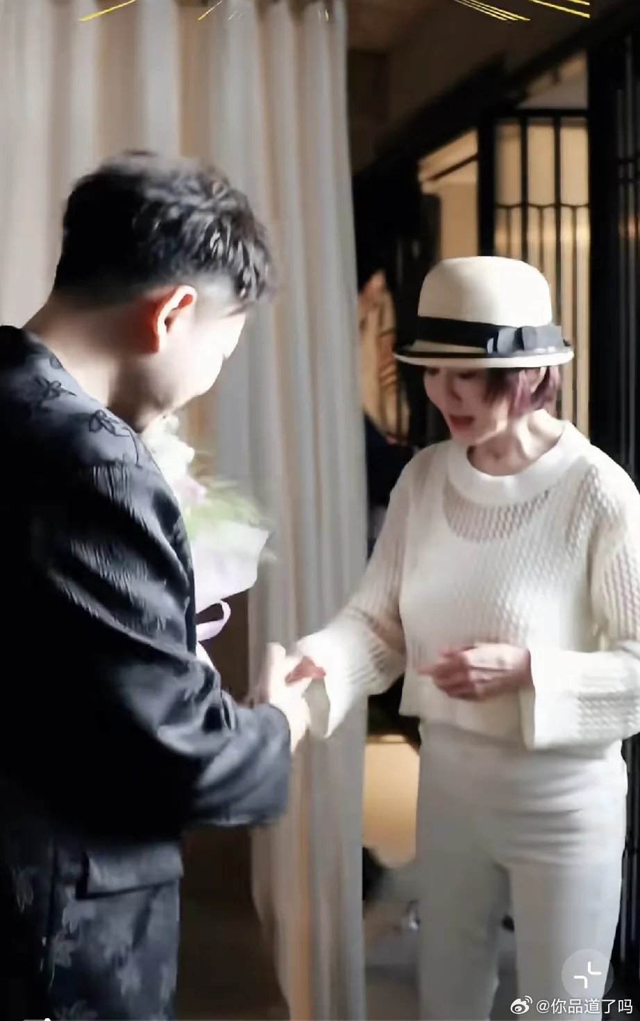 3月9日，潘迎紫露面参加活动，被称为“不老女神”的她，今年已经81岁了，她是19