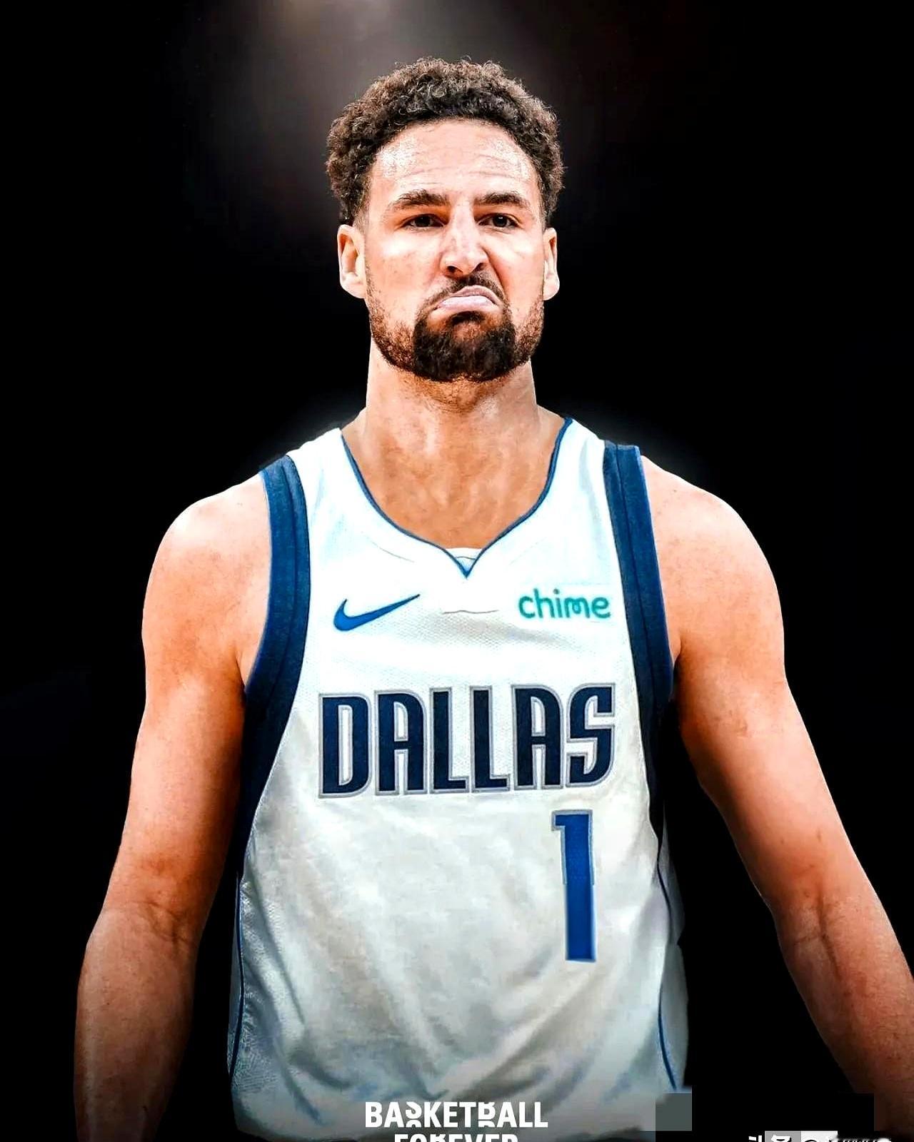 为何克莱频繁被年轻球员骂“废物”呢？原因很简单！克莱现在把心思都放在了新