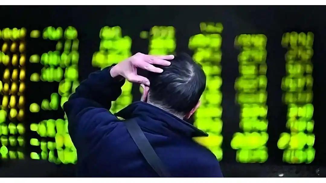炒股赚钱难如登天普通人本金少、起点低。拥有千万资金的大佬，持有优