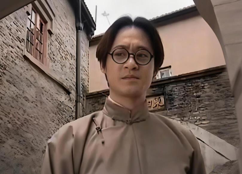 王亚樵究竟有没有实力，跟杜月笙掰掰手腕。咱就这么讲吧！国民党军统高官沈醉曾评